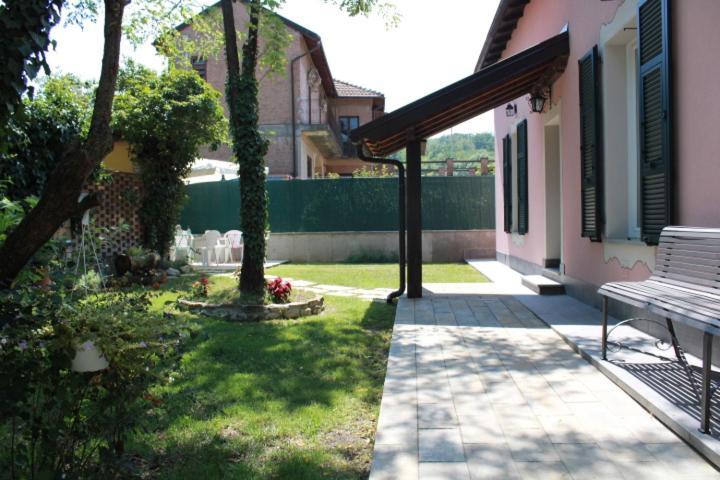 Praga Hotel Serravalle Scrivia Exterior foto